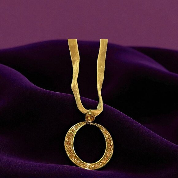 LC Lauren Conrad Cinnamon Stone Crystals Circle Pendant Choker - Picture 1 of 3